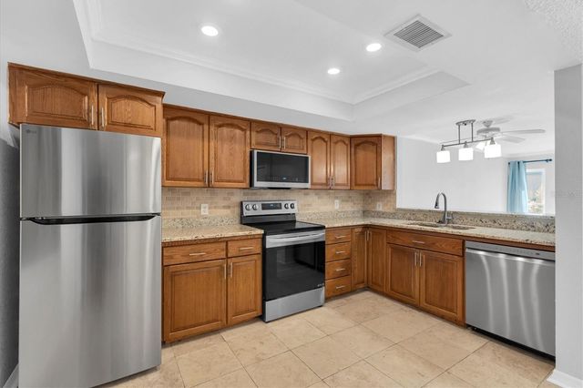 4902 38TH WAY S 109, St Petersburg, FL 33711