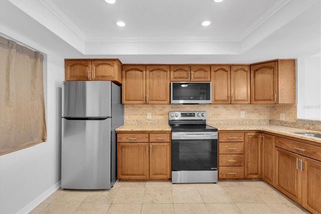 4902 38TH WAY S 109, St Petersburg, FL 33711