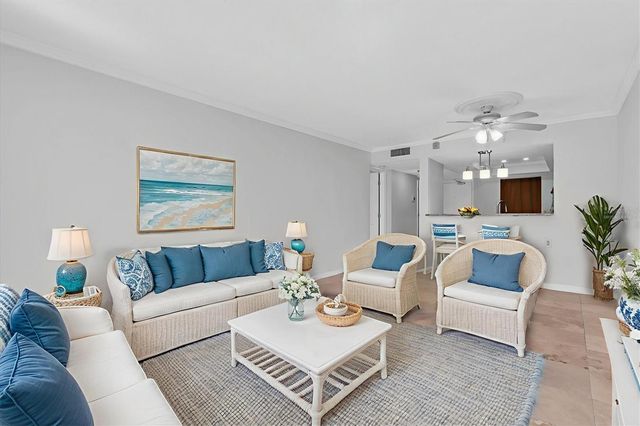 4902 38TH WAY S 109, St Petersburg, FL 33711