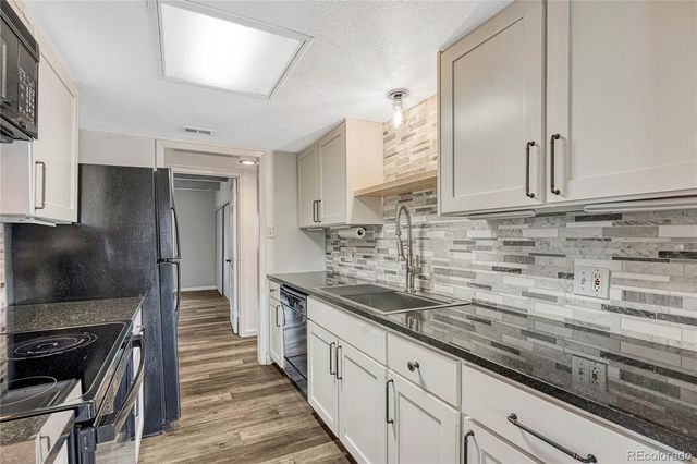 2525 S Dayton Way 2209, Denver, CO 80231