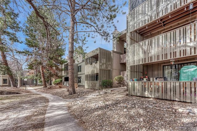 2525 S Dayton Way 2209, Denver, CO 80231
