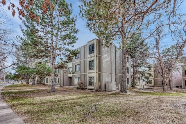 2525 S Dayton Way 2209, Denver, CO 80231