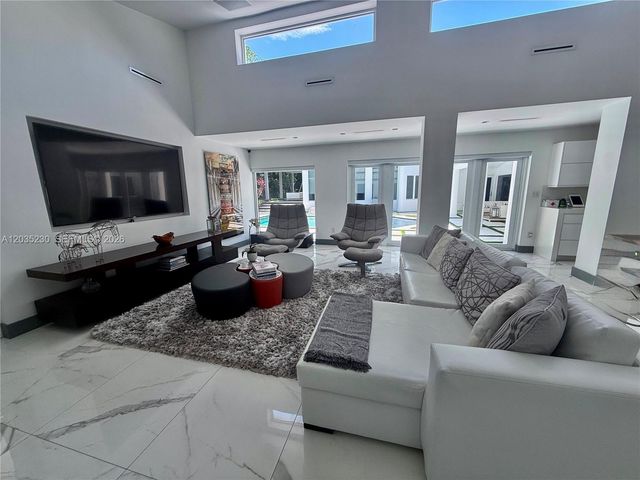 6460 SW 133rd Drive, Pinecrest, FL 33156