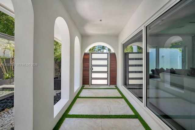 6460 SW 133rd Drive, Pinecrest, FL 33156