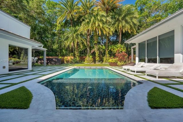 6460 SW 133rd Drive, Pinecrest, FL 33156