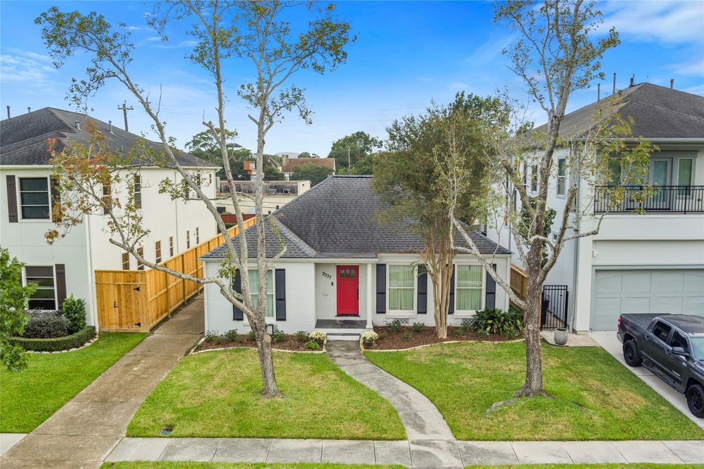 2337 Sheridan Street, Houston, TX 77030