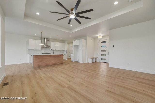 15056 E Alpine Circle, Palmer, AK 99645