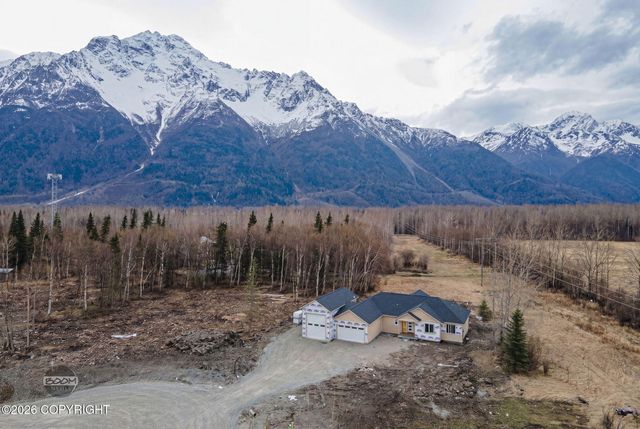 15056 E Alpine Circle, Palmer, AK 99645
