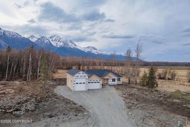 15056 E Alpine Circle, Palmer, AK 99645