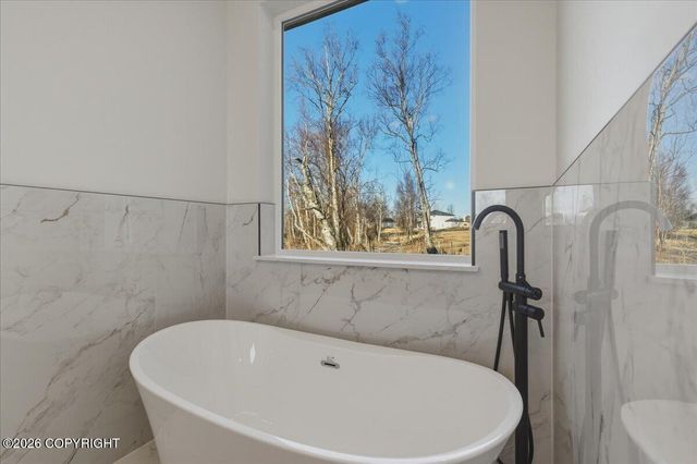 15056 E Alpine Circle, Palmer, AK 99645