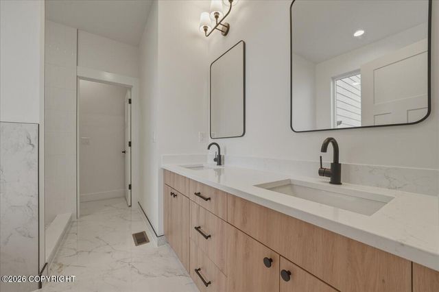 15056 E Alpine Circle, Palmer, AK 99645