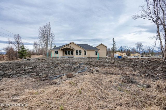 15056 E Alpine Circle, Palmer, AK 99645