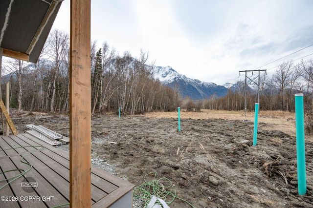 15056 E Alpine Circle, Palmer, AK 99645