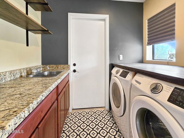 1832 W NORTHVIEW Avenue, Phoenix, AZ 85021