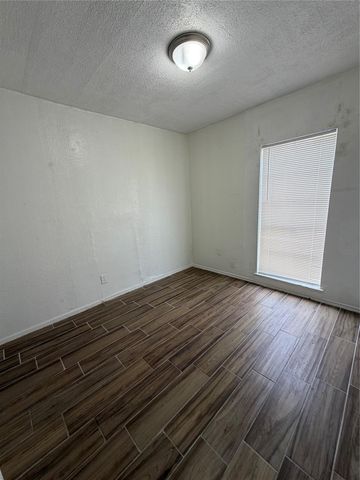 5130 Ridgevan Drive, Houston, TX 77053