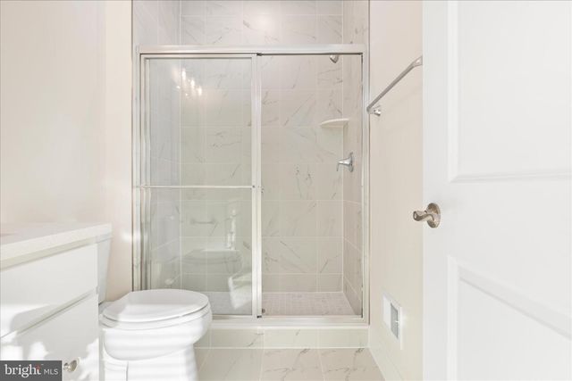 8796 NOETHER ST, Manassas, VA 20109