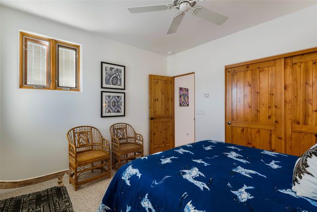 690 La Viveza Court, Santa Fe, NM 87501