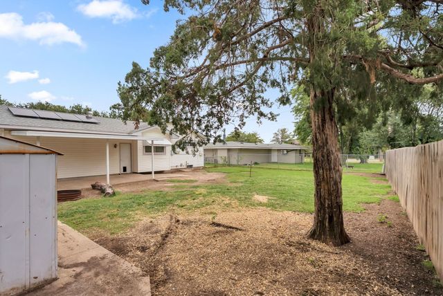 313 N Brunswick St, Wichita, KS 67212