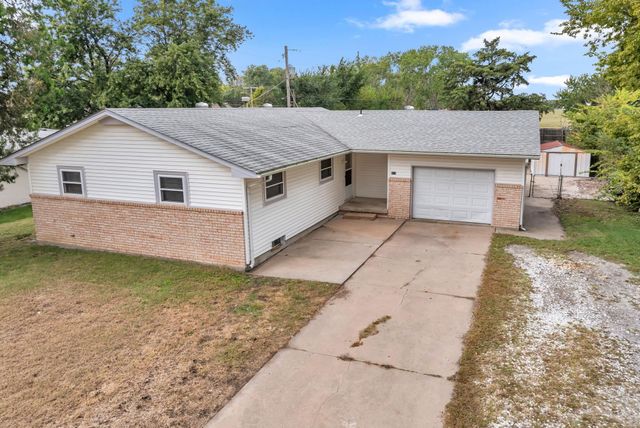 313 N Brunswick St, Wichita, KS 67212