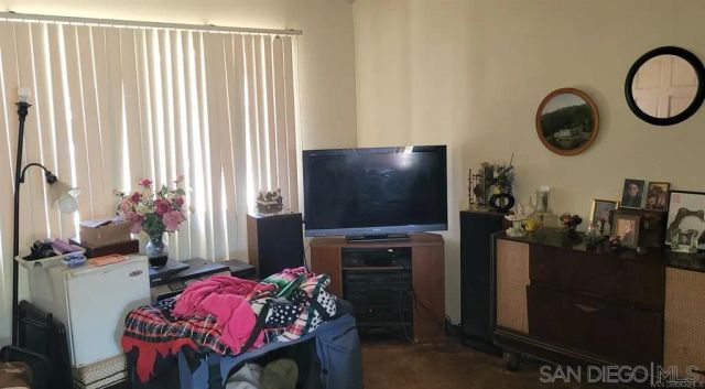 807 Ada, Chula Vista, CA 91911