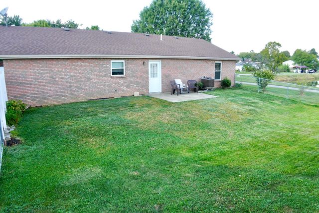 165 Waller Drive, Crittenden, KY 41030