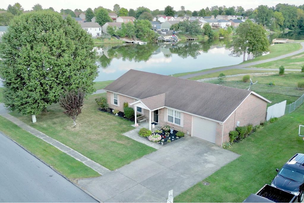 165 Waller Drive, Crittenden, KY 41030