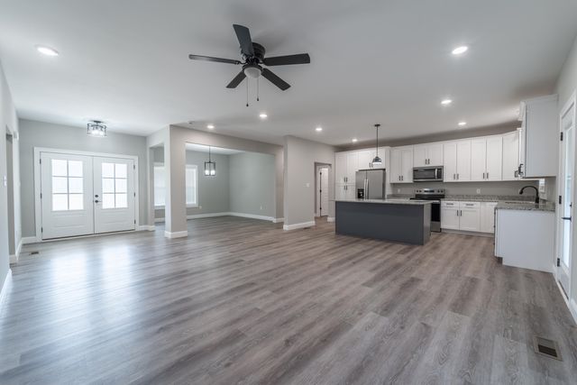 165 Central Park Avenue, Berea, KY 40403