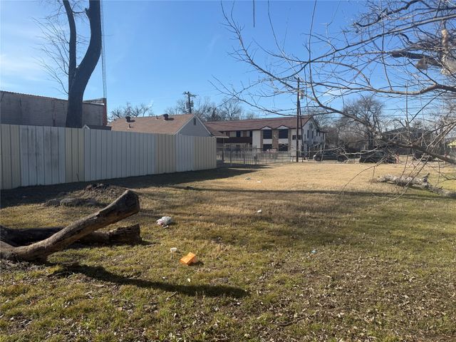 3926 Sidney Street, Dallas, TX 75210