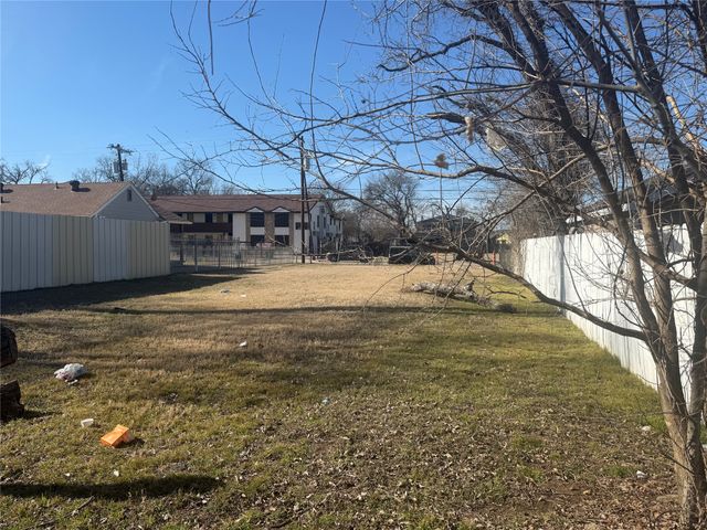 3926 Sidney Street, Dallas, TX 75210