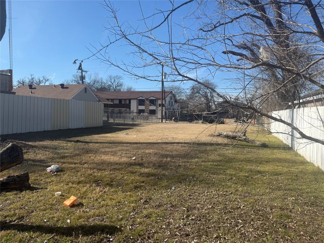 3926 Sidney Street, Dallas, TX 75210