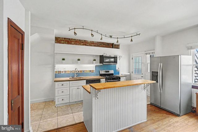 1614 16TH ST SE, Washington, DC 20020