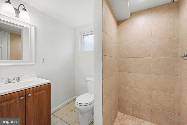 1614 16TH ST SE, Washington, DC 20020