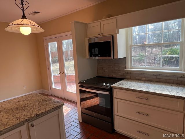 6454 Halcyon Drive, Montgomery, AL 36117