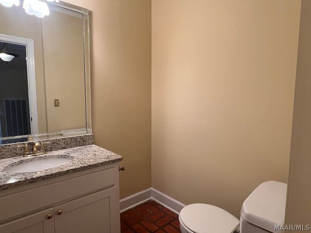 6454 Halcyon Drive, Montgomery, AL 36117