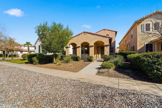 15391 W DREYFUS Street, Surprise, AZ 85379