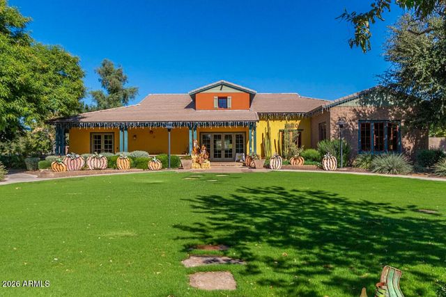 15391 W DREYFUS Street, Surprise, AZ 85379