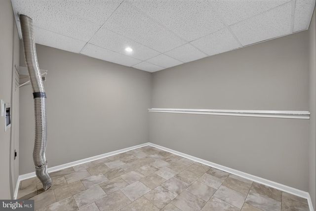 8 FREEDOM CT, New Castle, DE 19720