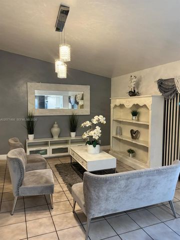 913 NW 110th Lane, Coral Springs, FL 33071