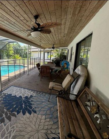 913 NW 110th Lane, Coral Springs, FL 33071