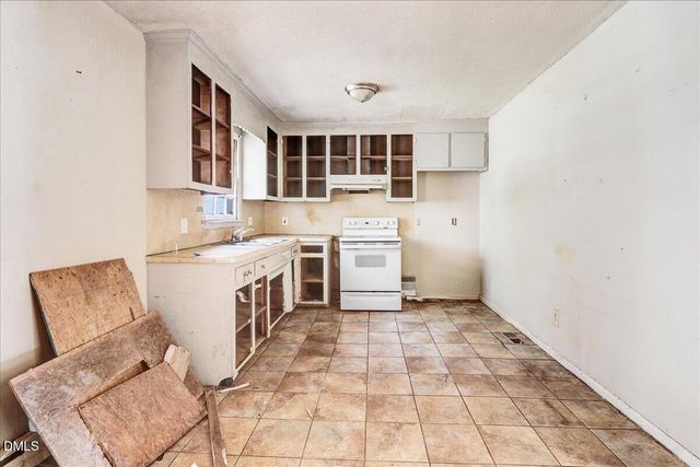 2629 Brad Court, Apex, NC 27539