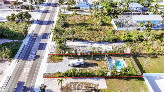 5863 Estero BLVD, Fort Myers Beach, FL 33931
