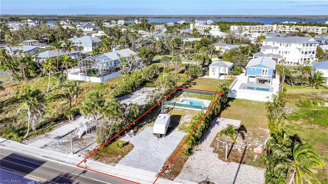 5863 Estero BLVD, Fort Myers Beach, FL 33931