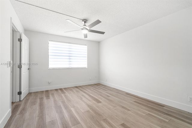 10130 Sunrise Lakes Boulevard 210, Sunrise, FL 33322