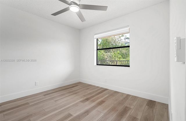 10130 Sunrise Lakes Boulevard 210, Sunrise, FL 33322