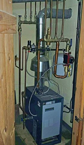 3006 15th Street, Moline, IL 61265