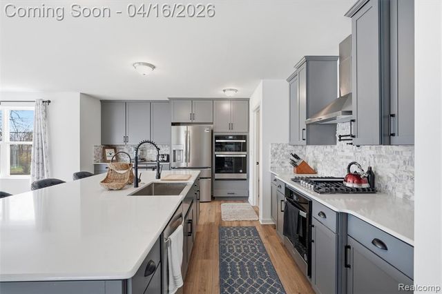 36323 Monroe, Westland, MI 48186