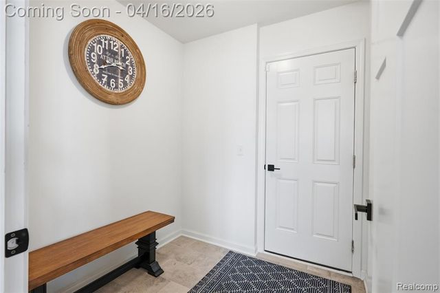 36323 Monroe, Westland, MI 48186