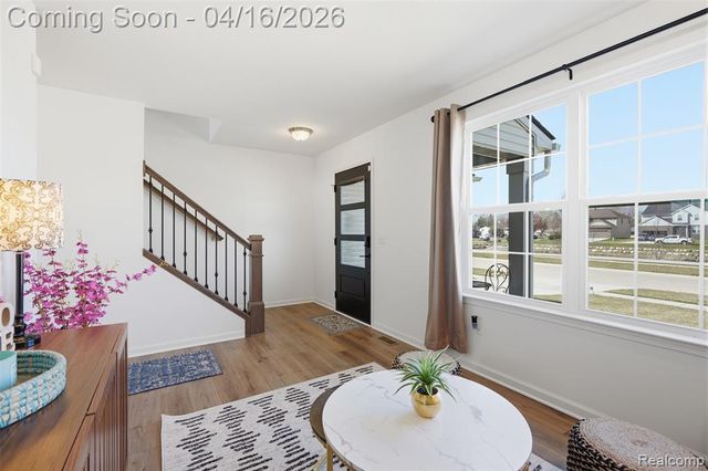 36323 Monroe, Westland, MI 48186