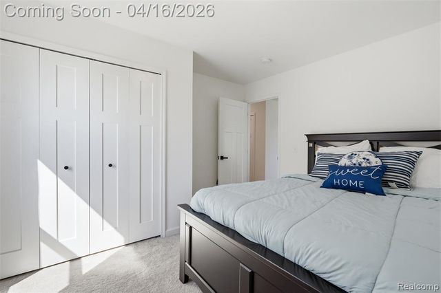 36323 Monroe, Westland, MI 48186