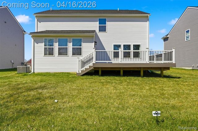 36323 Monroe, Westland, MI 48186